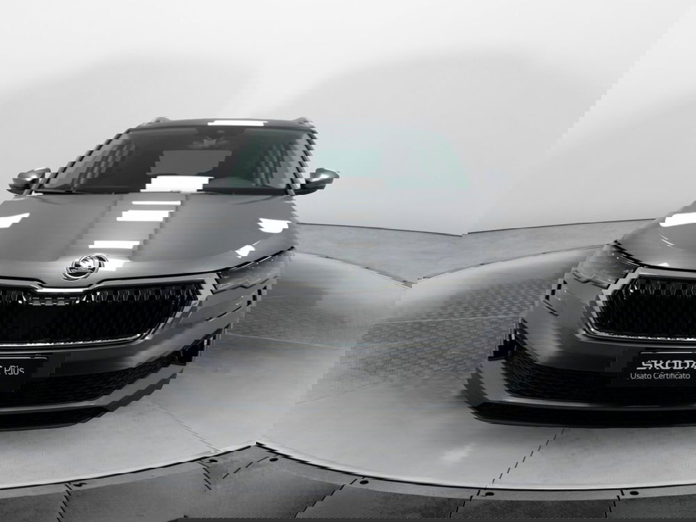 Skoda Karoq nuova a Varese (2)