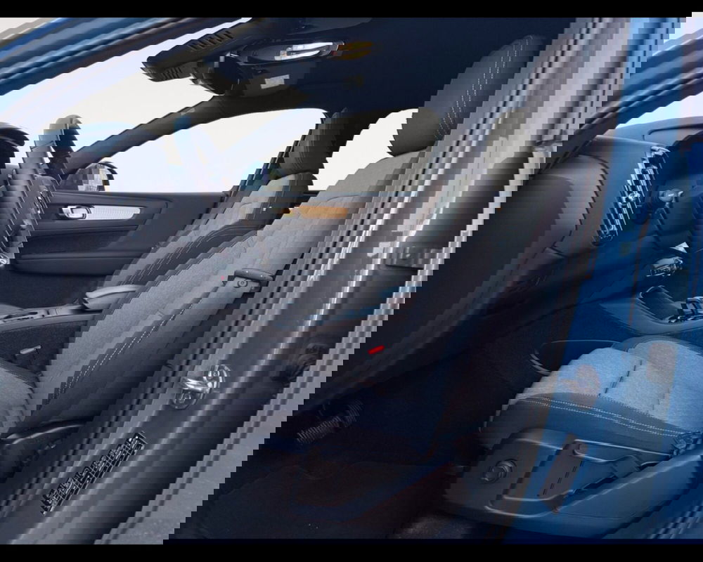 Volvo XC40 usata a Ravenna (9)