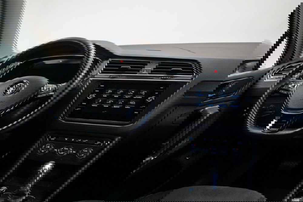 Volkswagen Tiguan usata a Varese (13)