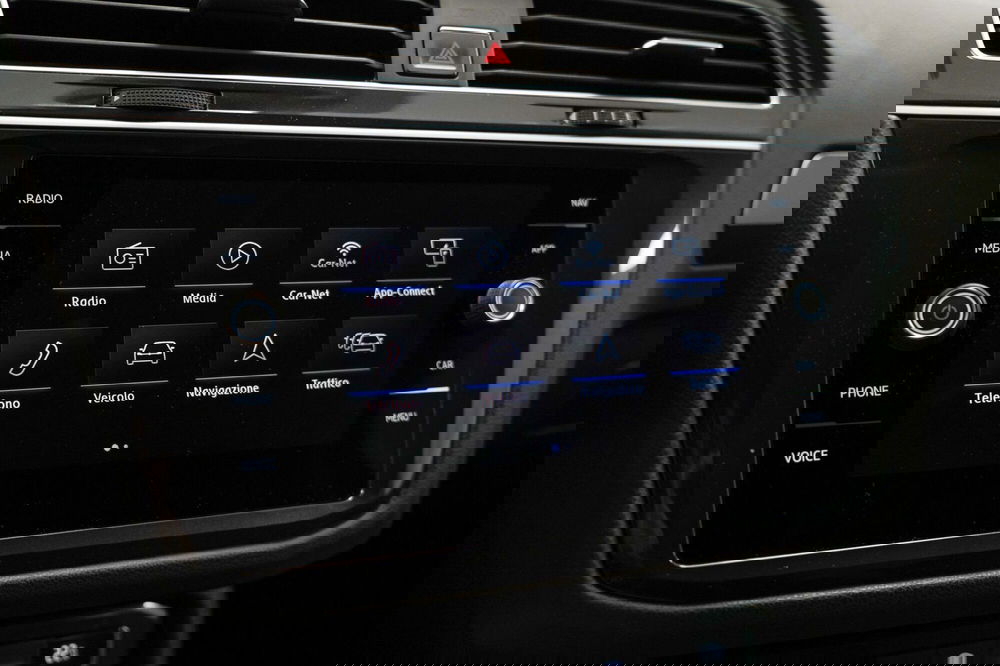 Volkswagen Tiguan usata a Varese (15)