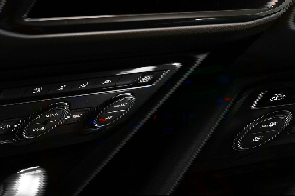 Volkswagen Tiguan usata a Varese (18)