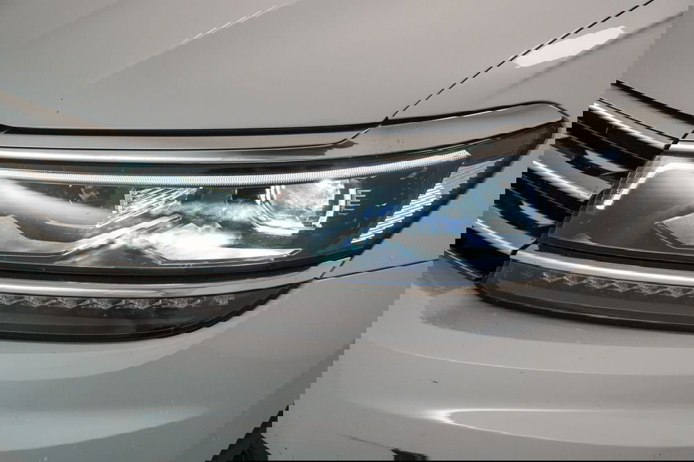 Volkswagen Tiguan usata a Varese (8)