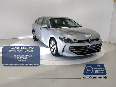 Volkswagen Passat 2.0 tdi scr Business 150cv dsg del 2024 usata a Bologna