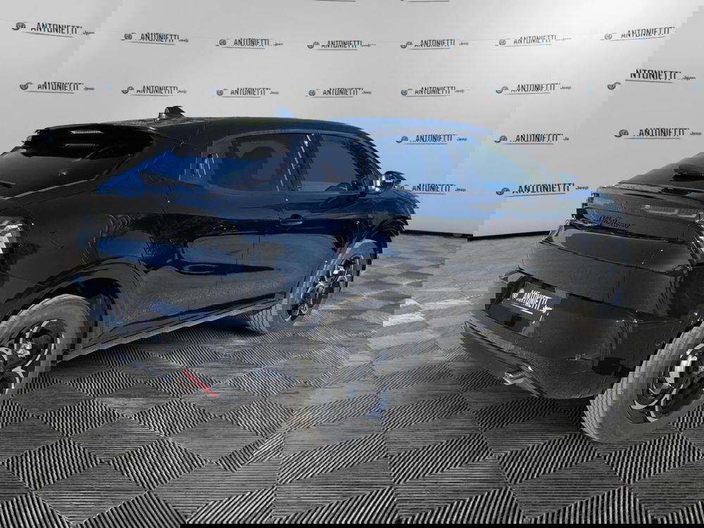 Alfa Romeo Junior nuova a Ancona (5)