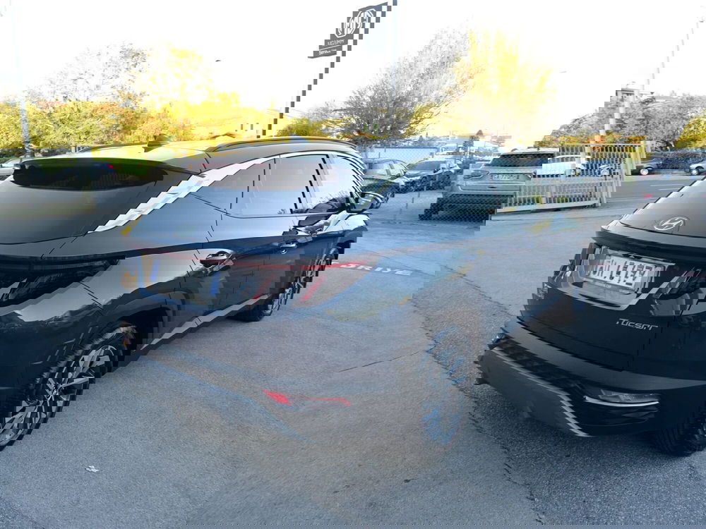 Hyundai Tucson usata a Lucca (4)