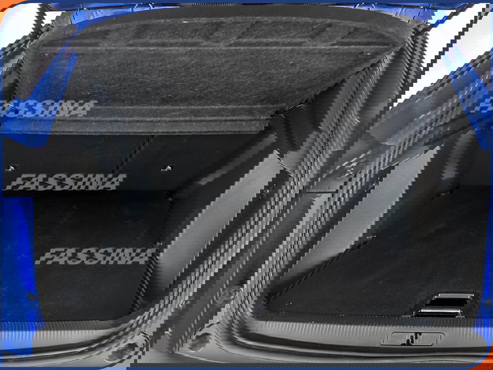 Peugeot 2008 usata a Milano (11)