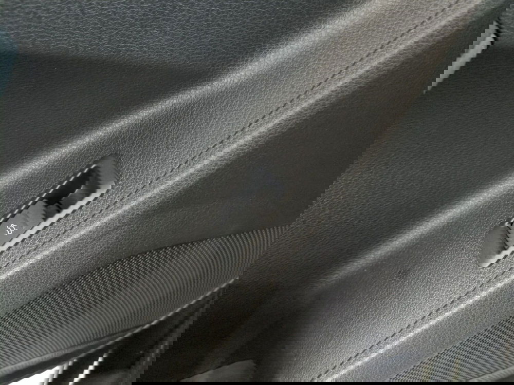 Audi Q3 Sportback usata a Agrigento (17)