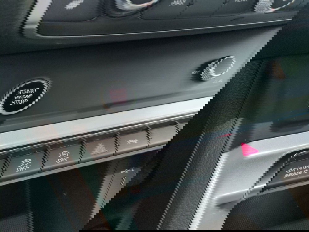 Audi Q3 Sportback usata a Agrigento (18)