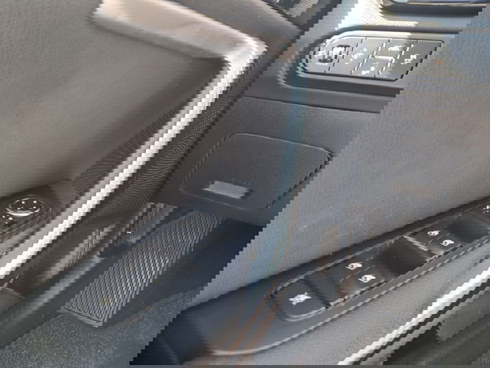 Kia XCeed usata a Cagliari (12)