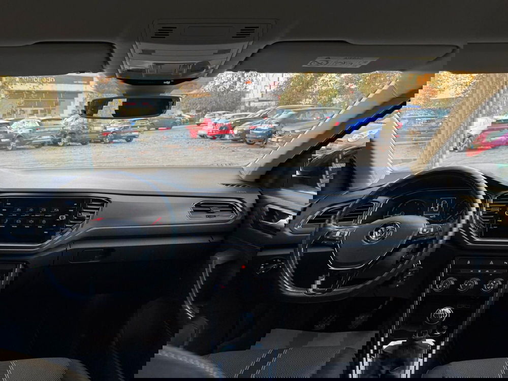 Volkswagen T-Roc usata a Monza e Brianza (9)