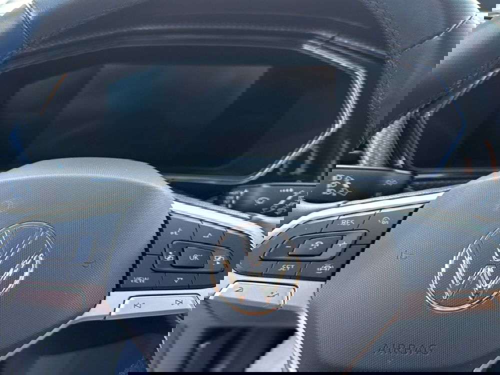 Volkswagen T-Cross usata a Terni (17)