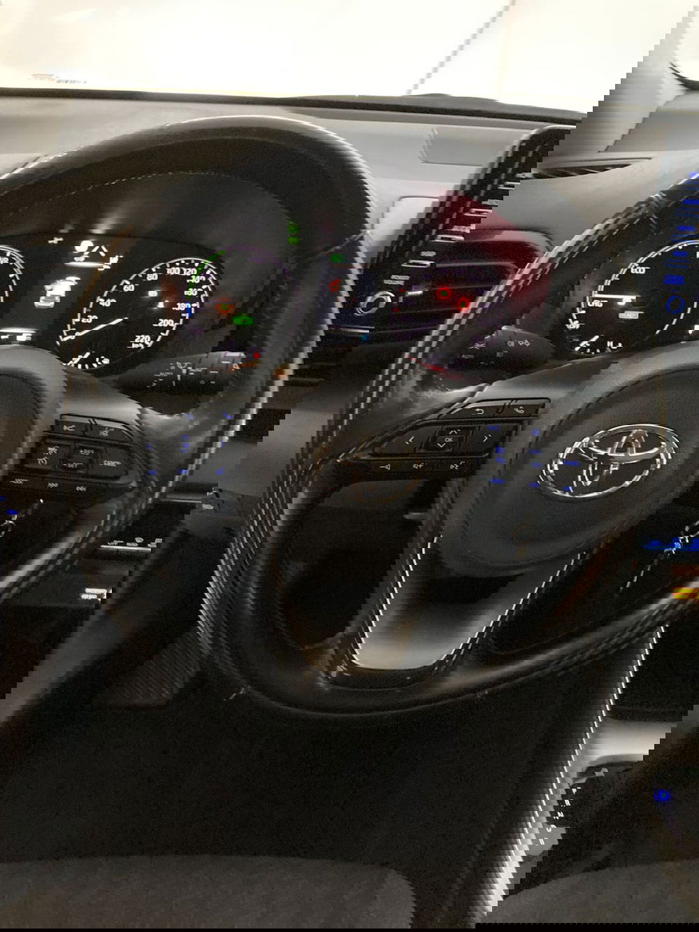 Toyota Yaris usata a Barletta-Andria-Trani (11)