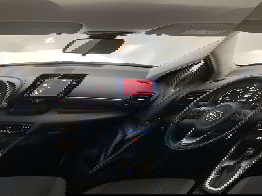 Toyota Yaris usata a Barletta-Andria-Trani (16)