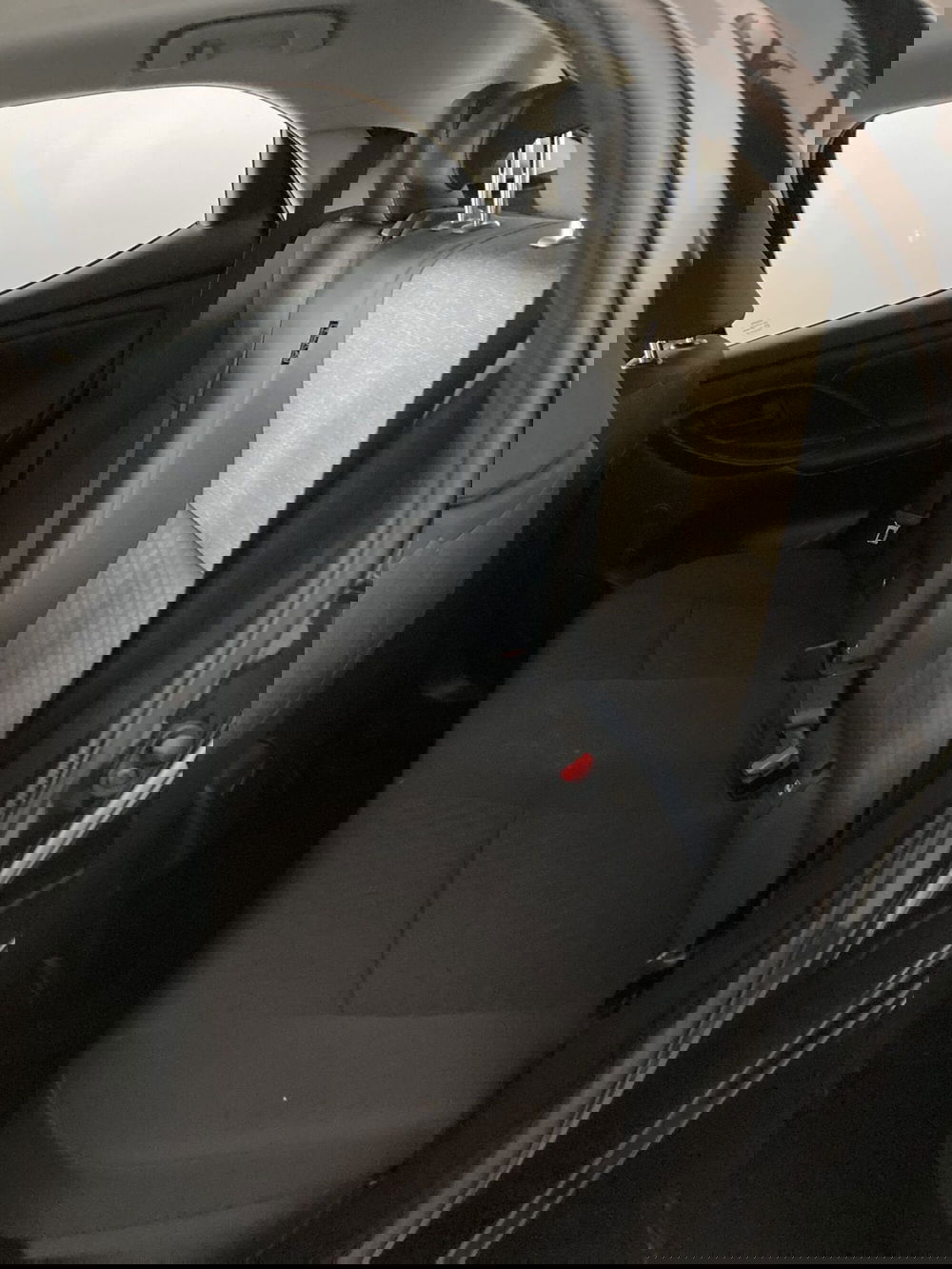 Toyota Yaris usata a Barletta-Andria-Trani (8)