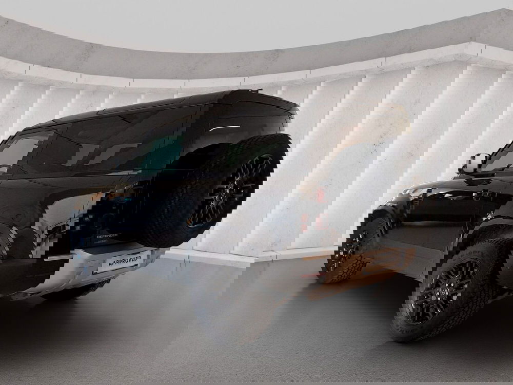 Land Rover Defender usata a Milano (12)