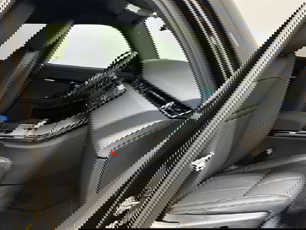 Land Rover Range Rover Evoque nuova a Napoli (3)