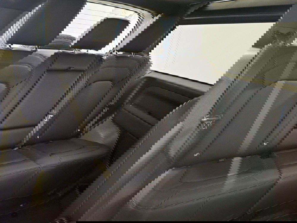 Land Rover Defender usata a Napoli (5)