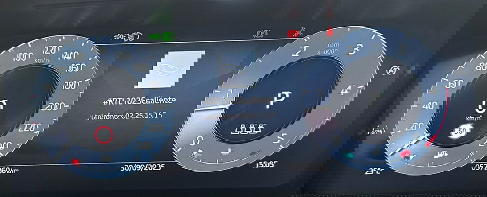 Land Rover Range Rover Velar usata a Ferrara (10)