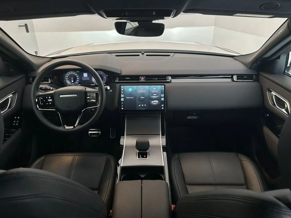 Land Rover Range Rover Velar usata a Ferrara (4)