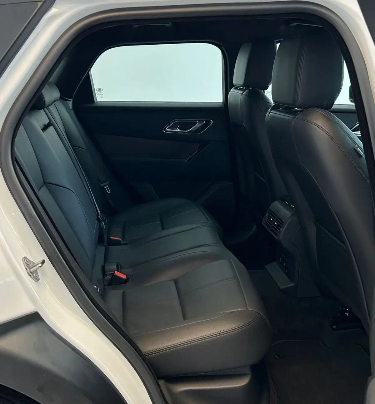 Land Rover Range Rover Velar usata a Ferrara (5)