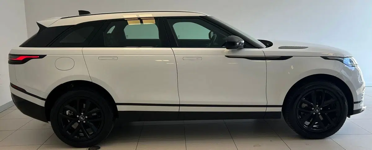 Land Rover Range Rover Velar usata a Ferrara (6)