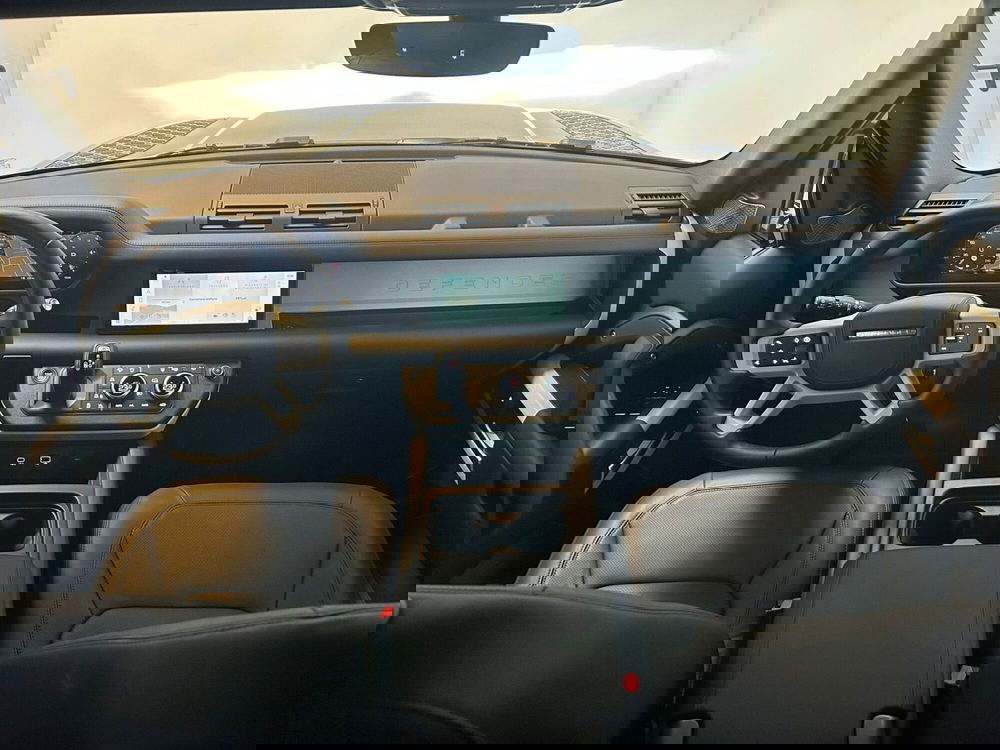 Land Rover Defender usata a Ferrara (4)