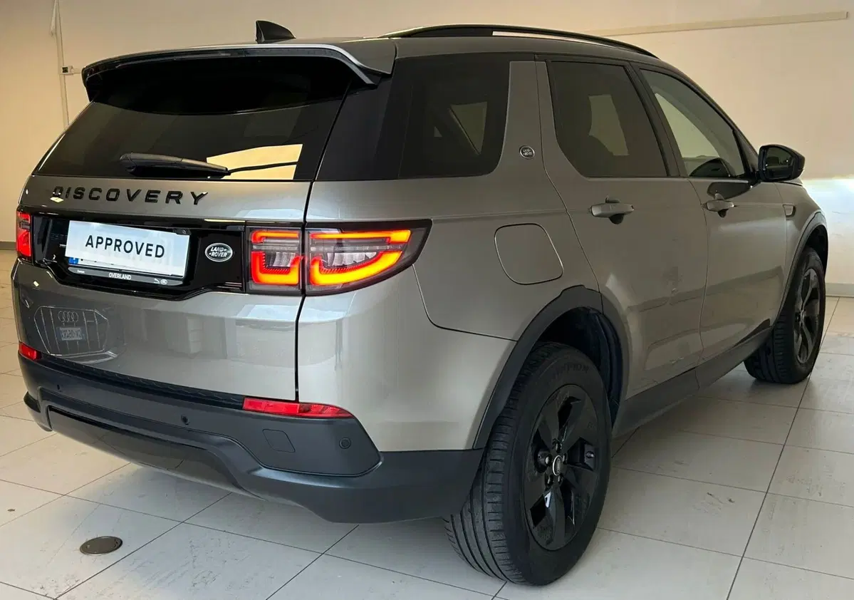 Land Rover Discovery Sport usata a Ferrara (2)