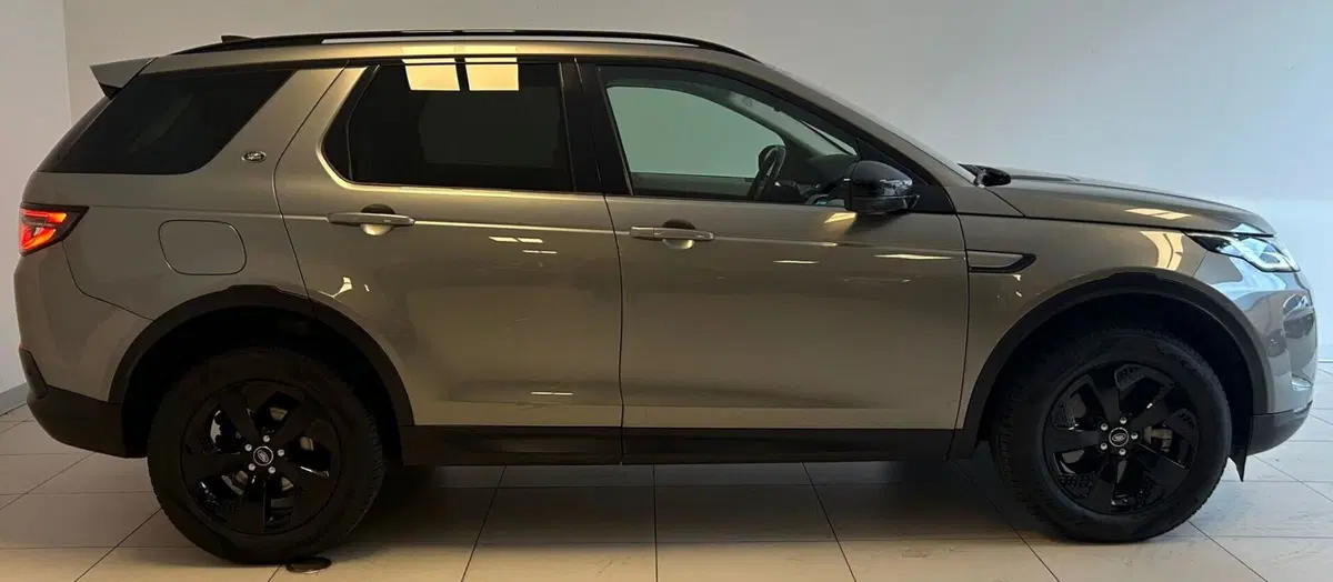 Land Rover Discovery Sport usata a Ferrara (6)