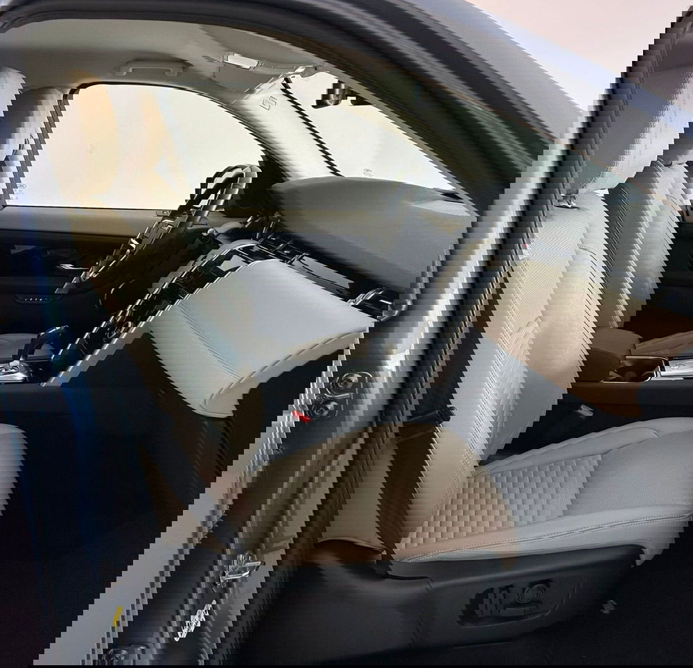 Land Rover Discovery Sport usata a Ferrara (3)