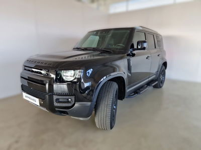 Land Rover Defender 110 3.0d i6 mhev X-Dynamic SE awd 200cv auto del 2023 usata a Modena
