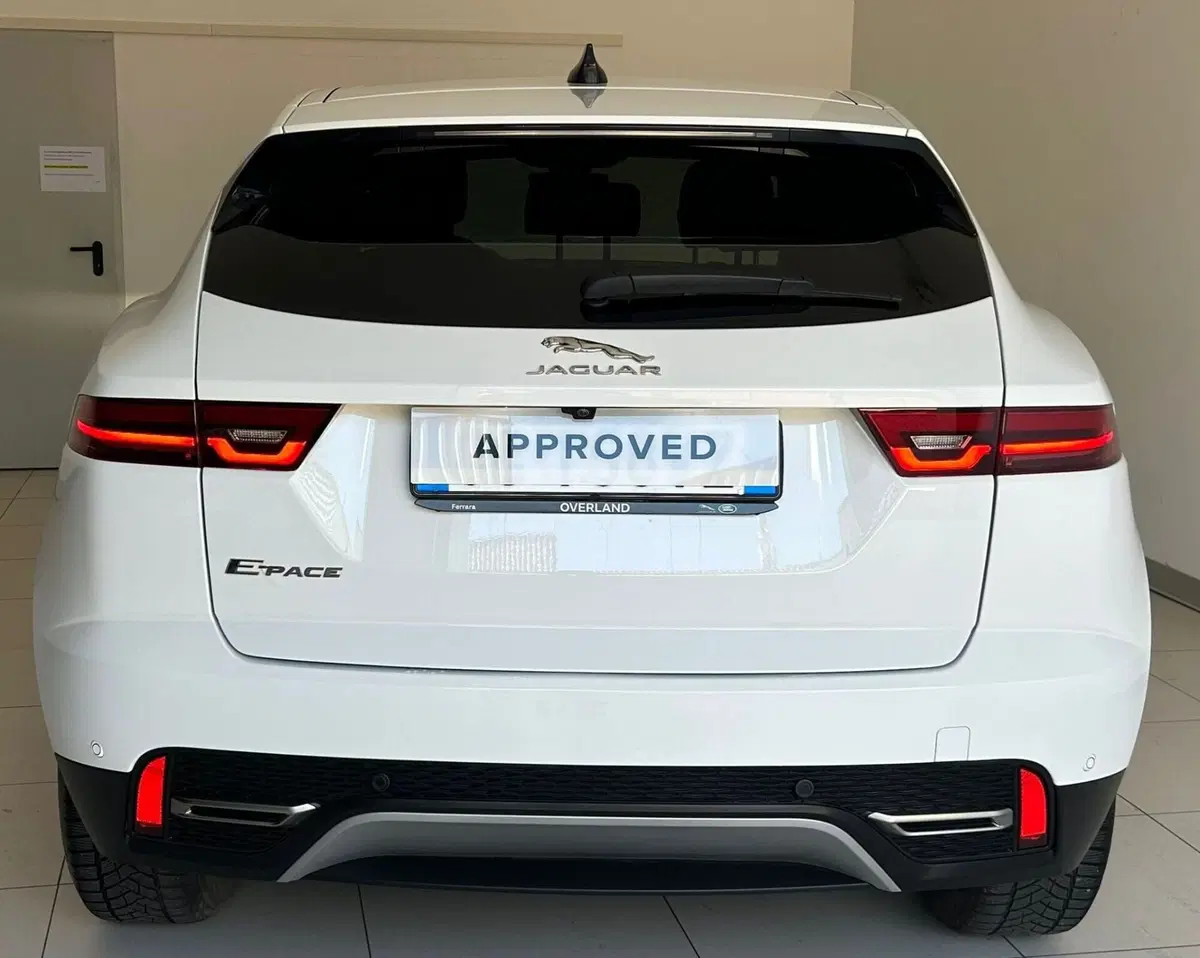 Jaguar E-Pace usata a Ferrara (7)