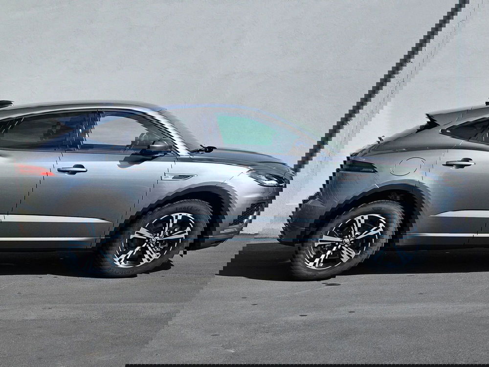 Jaguar E-Pace usata a Catania (6)