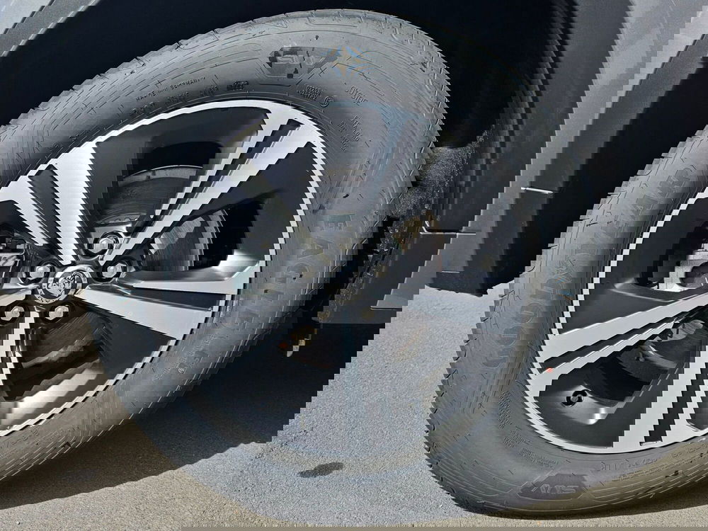 Jaguar E-Pace usata a Catania (9)