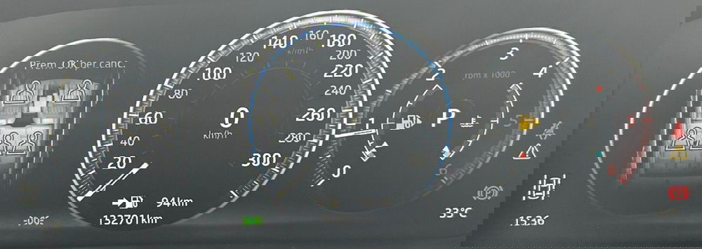Jaguar F-Pace usata a Ferrara (9)
