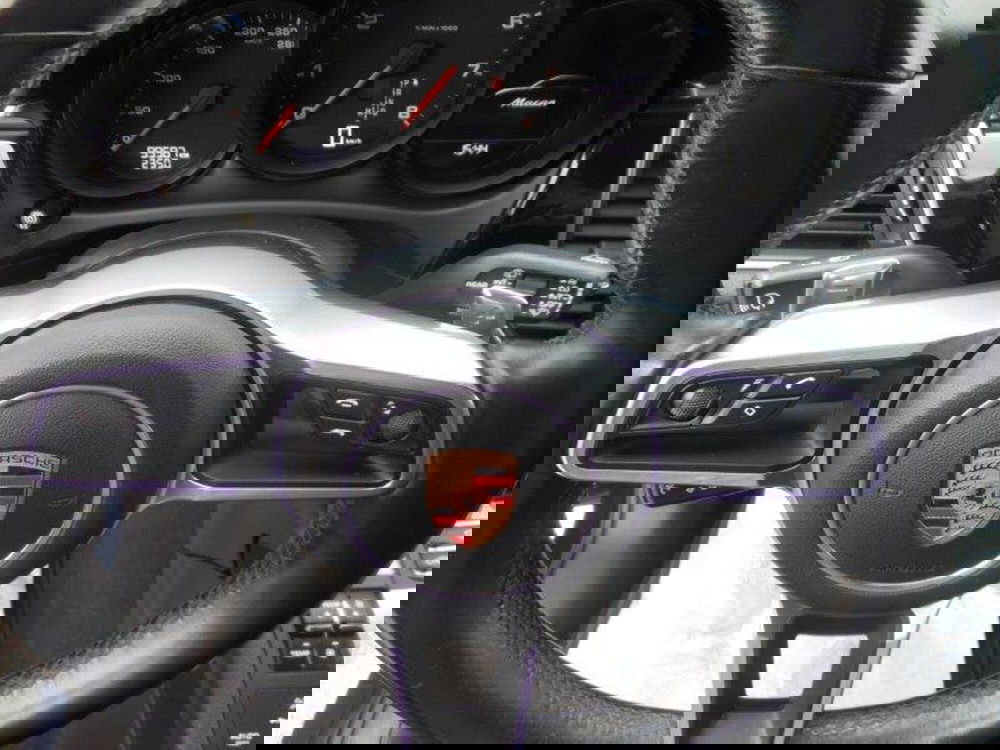 Porsche Macan usata a Chieti (13)