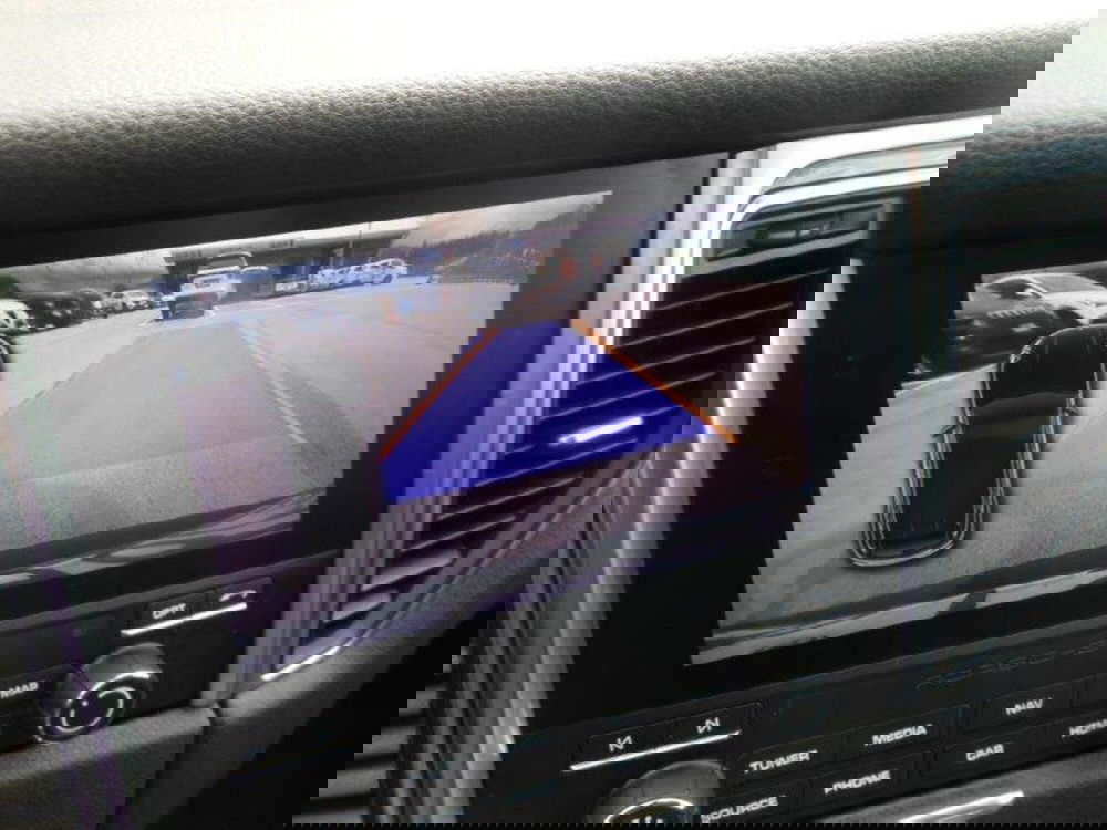 Porsche Macan usata a Chieti (14)