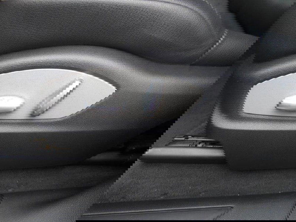 Porsche Macan usata a Chieti (20)