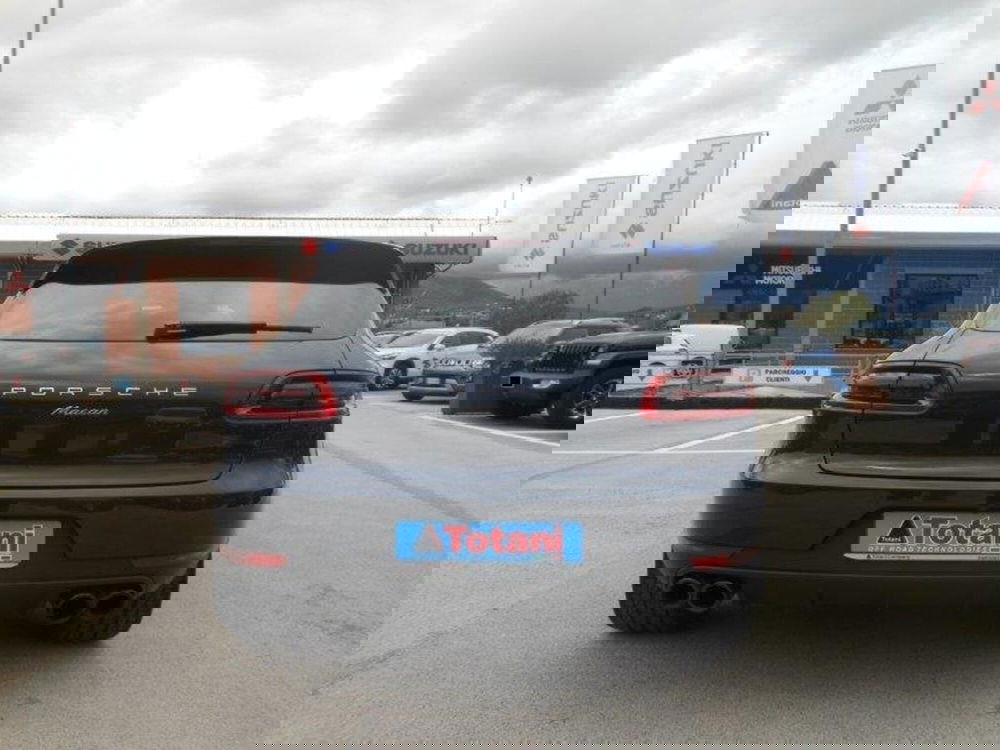 Porsche Macan usata a Chieti (6)
