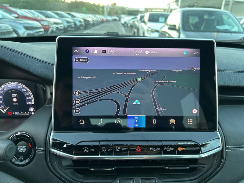 Jeep Compass usata a Roma (17)