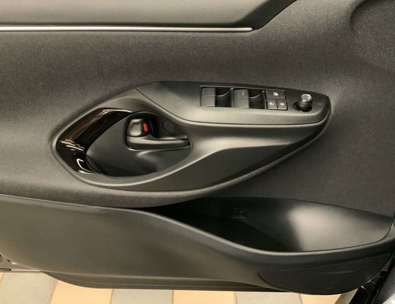 Toyota Yaris usata a Reggio Calabria (12)