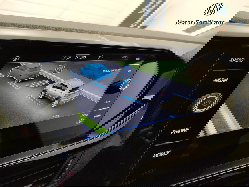 Volkswagen T-Cross usata a Varese (16)