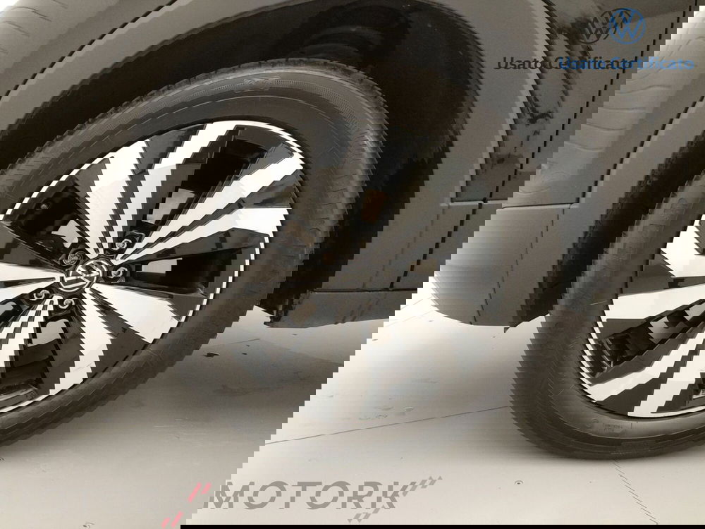 Volkswagen T-Cross usata a Varese (6)