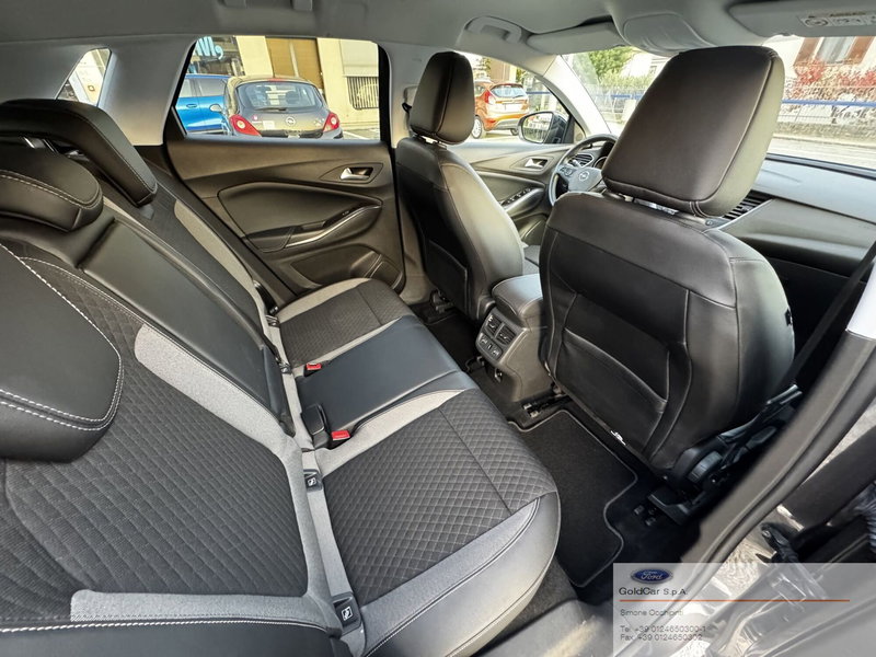 Opel Grandland X usata a Torino (11)