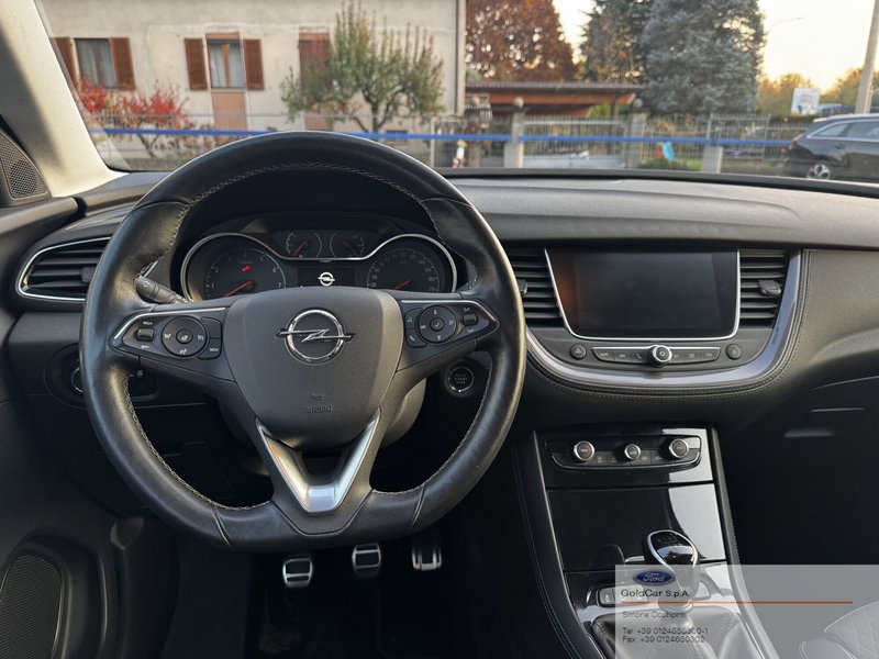 Opel Grandland X usata a Torino (13)