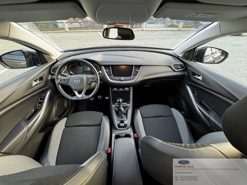 Opel Grandland X usata a Torino (15)