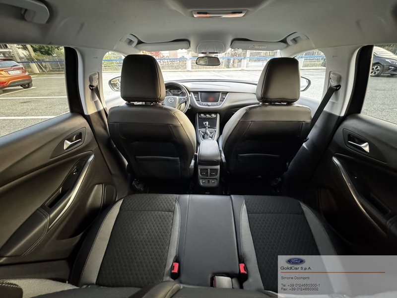 Opel Grandland X usata a Torino (16)