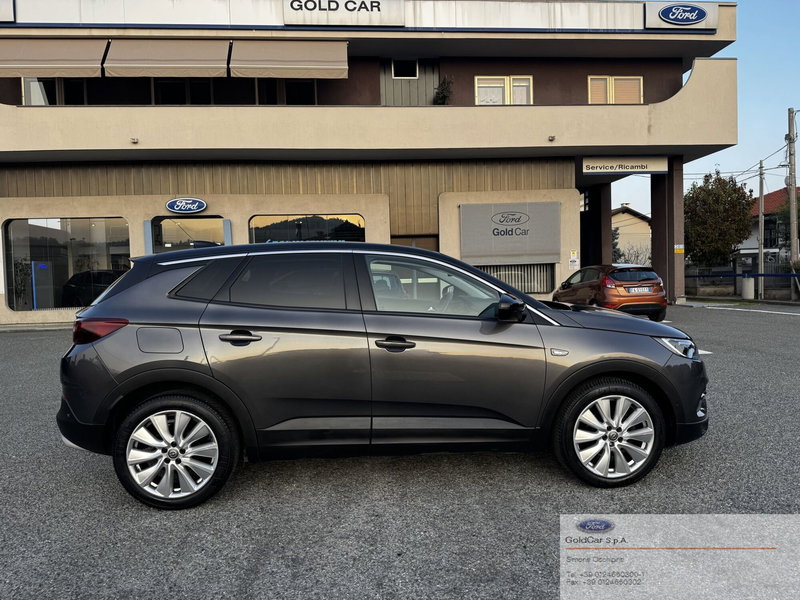 Opel Grandland X usata a Torino (4)