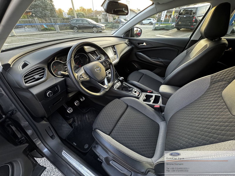 Opel Grandland X usata a Torino (9)
