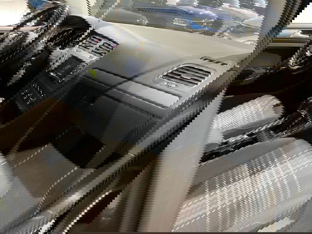 Volkswagen Golf usata a Genova (10)