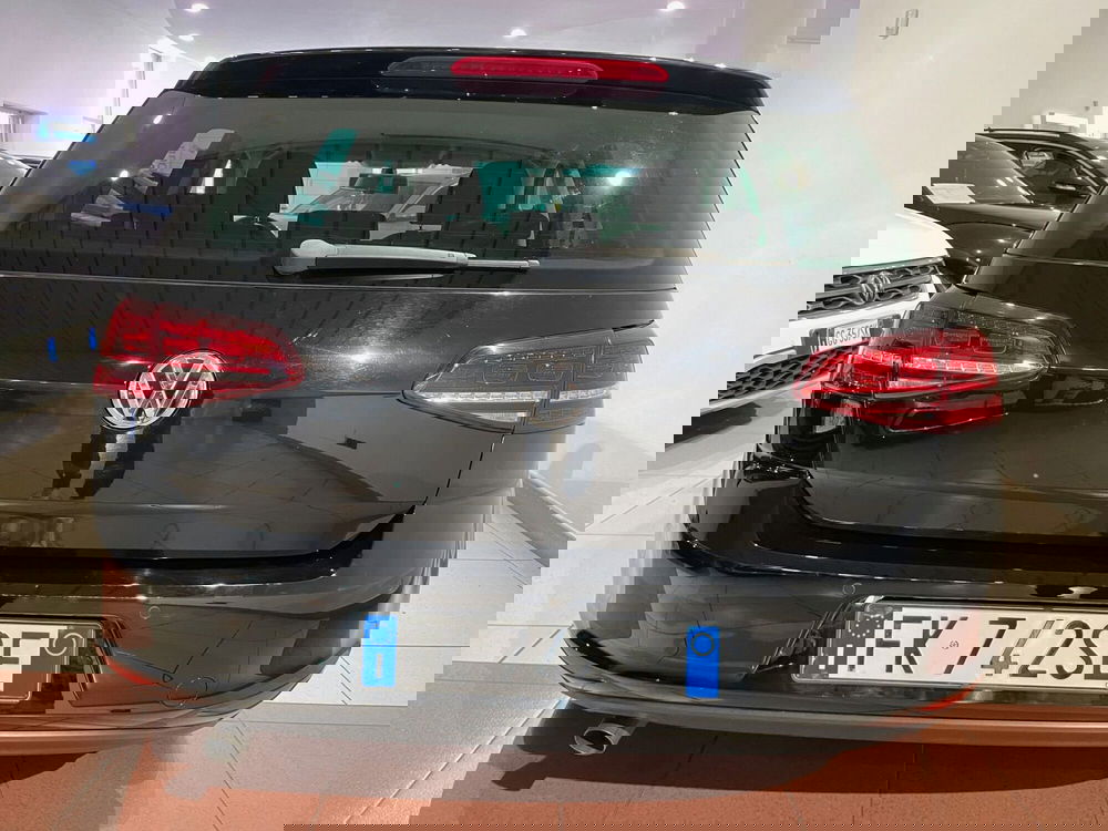 Volkswagen Golf usata a Genova (4)